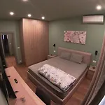 아파트 Perla 티라나