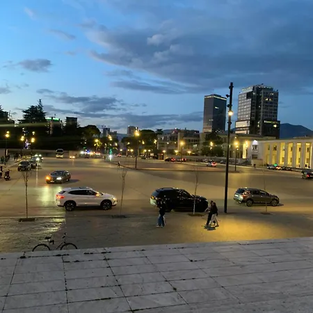 Perla * Тирана